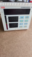 ABB COMMANDER 350 UNIVERSAL PROCESS CONTROLLER
