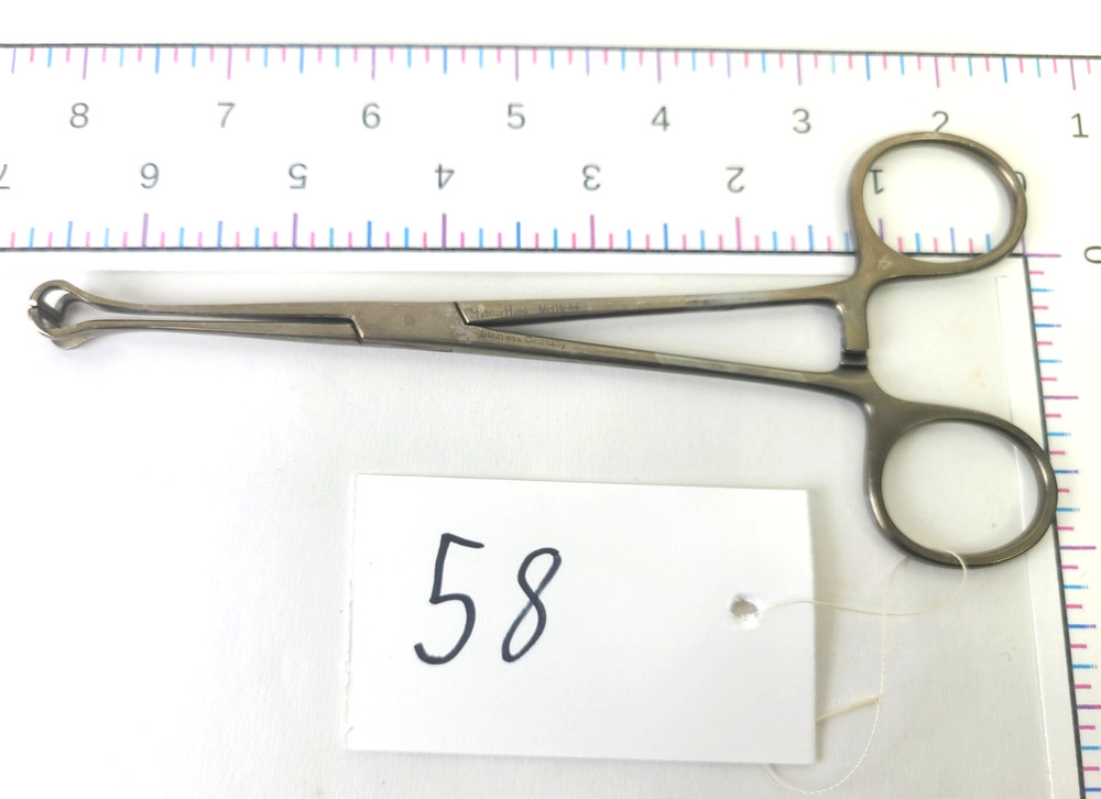 Meister-Hand MH16-44 Babcock Tissue Forceps Straight 6-1/4″ (16CM)