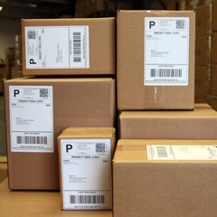 500 4″ x 6″ Fanfold Direct Thermal Shipping Labels for Zebra and Rollo Printers