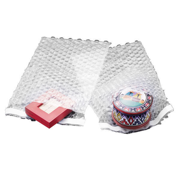 1000 4×7.5 Bubble Out Pouches / Bubble Bags – Self Seal from The Boxery