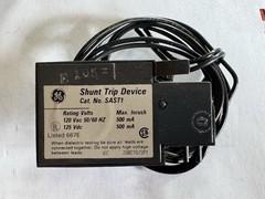 GE SAST1 Shunt Trip Device 120VAC 50/60Hz 500mA Black for Spectra Breaker