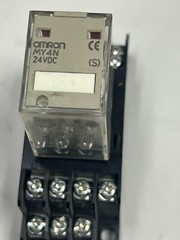 (1) Omron MY4N 24VDC Cube Relay with Socket Base 2046YF