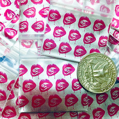 BaggiesSince1987 – 15125 DESIGN ZIP BAGS 500PCS 45 METALLIC DSN MIX, READ DETAIL