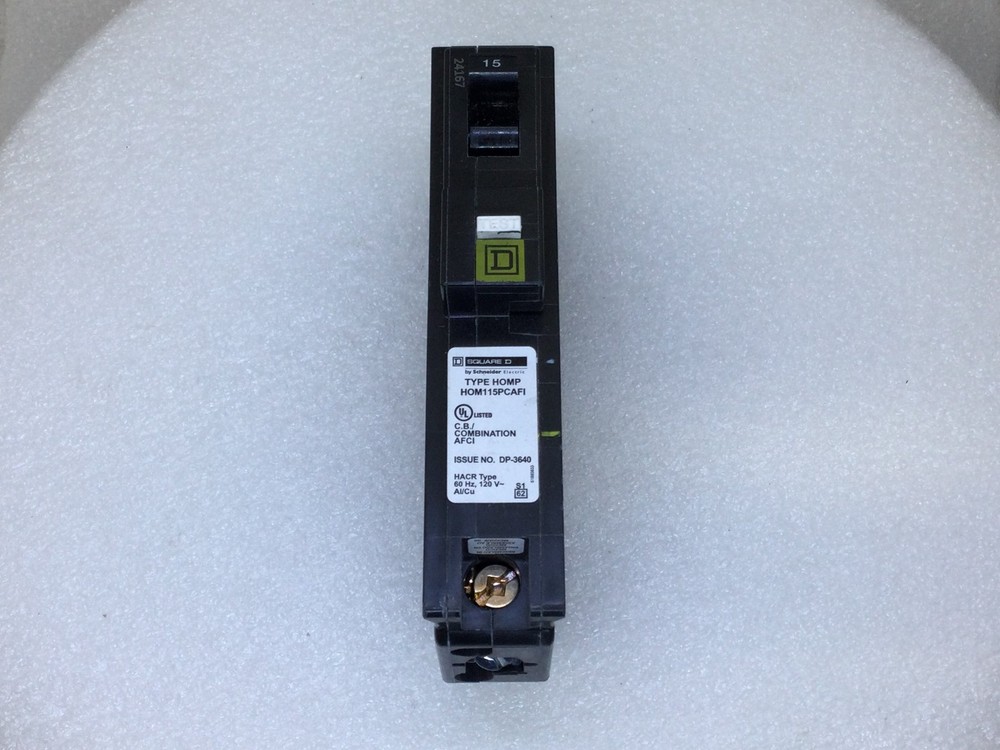Square D HOM115PCAFI 15 Amp 1 Pole 120V Combo Arc Fault Breaker – Cosmetic Flaw