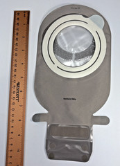 10 Coloplast 12283 SenSura® Pouches 2¾” Expires 2028