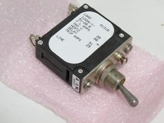 Airpax Circuit Breaker IUGN6-1-51-20.0 Sensata 20 Amp Magnetic Toggle Switch