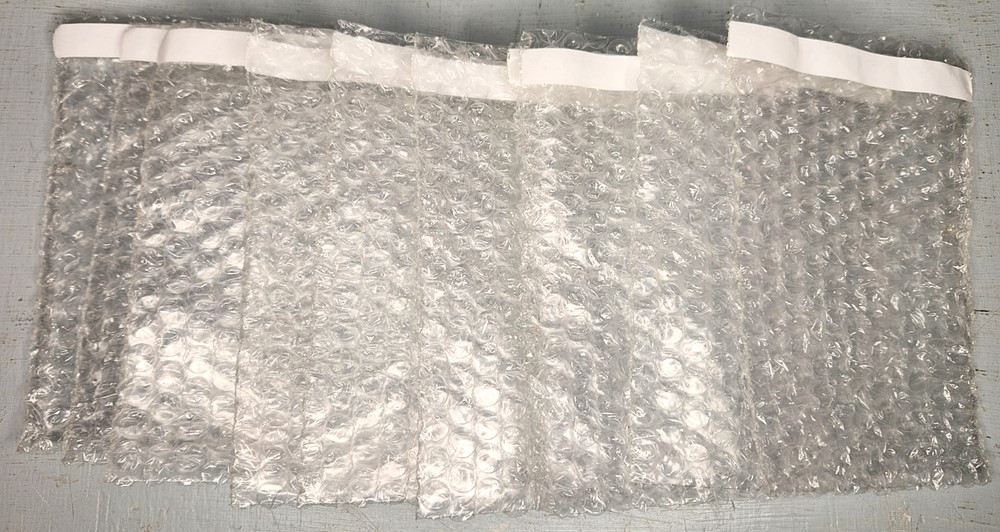 10 Bubble Out Bags Protective Wrap Pouches 5 1/2″ X 4 1/2″ NEW CLEAR MAILERS