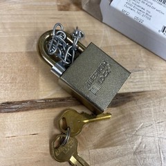 Ability One 5340015881010 5/16 in Shackle Dia, 1 in x 2 in x 3/4 in Padlock New