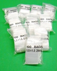 1-1/2″ Clear Reclosable Bags Poly 2mil Square Baggies 1.5″ x 1.5″ Top Lock 1000
