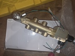 FREE SHIPPING. VGK-4523-20C-D012 Air Bottom Dumps pneumatic Valve 3 way position