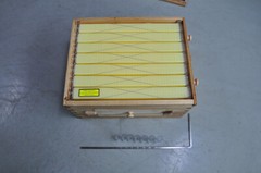 7pcs BPA free Plastic Beekeeping Frames + 1 Auto Shed Honey Beehives Super Boxes
