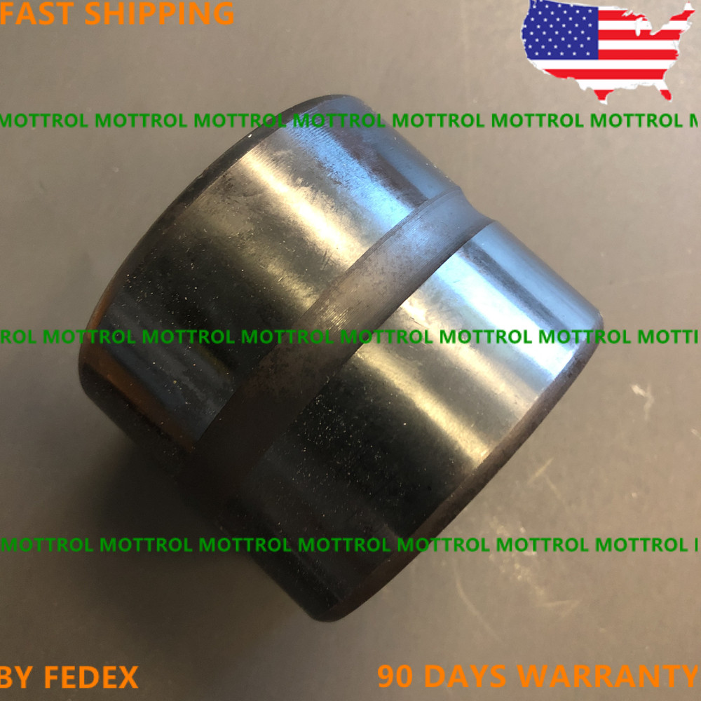 T104249 4196106 Arm Bushing Fits John Deere 690DLC 690ELC 200LC Hitachi EX150
