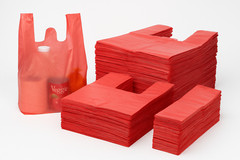 Bags 1/6 Large 21 x 6.5 x 11.5 Red T-Shirt Plastic Grocery Shopping Bags