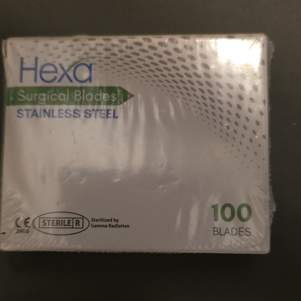 Hexa Surgical Blades Stainless Steel No. 15 Fitment No. 3 Dental PSS15