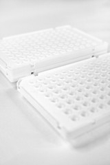384 Well PCR Plate, 40 ul