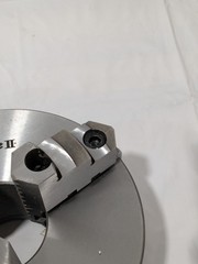Phase II Manual Lathe Chuck: 8″, 3 Jaw, Self-Centering 559-114