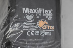 12 Pairs MaxiFlex Ultimate 34-874 Work Gloves 9/L Gray Black Nitrile Coated