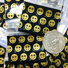 BaggiesSince1987 – 15125 DESIGN ZIP BAGS 500PCS 45 METALLIC DSN MIX, READ DETAIL
