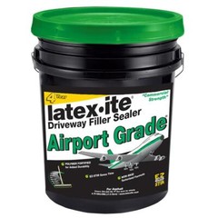 Airport Grade Asphalt Driveway Filler Sealer 4.75 Gal. Cracks Patch Repair