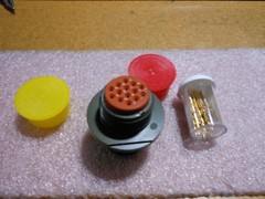 J-TECH CONNECTOR W/CONTACTS PART # MS3404D20-27D NSN: 5935-01-063-1797