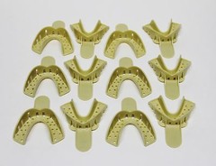 Dental Plastic Impression Trays Perforated Autoclavable Lower Medium #4 12 Pcs