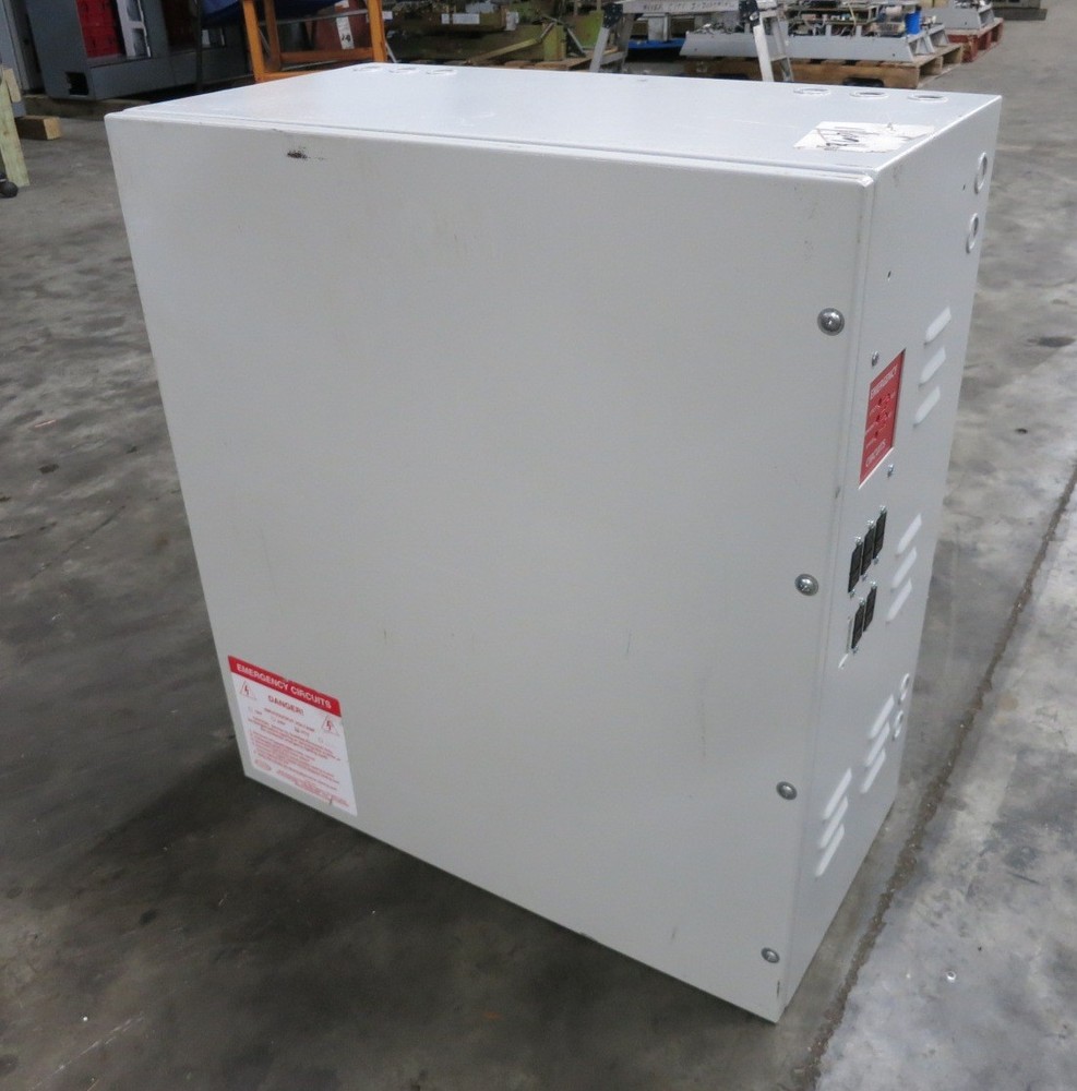 NEW LVS CEPS-A-3000-277V Emergency Lighting Inverter Central Power Source 3000W
