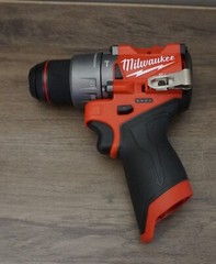 New! Milwaukee M12 Fuel 12V Brushless 1/2″ Hammer Drill (3404-20) [Tool Only]