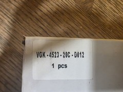 FREE SHIPPING. VGK-4523-20C-D012 Air Bottom Dumps pneumatic Valve 3 way position