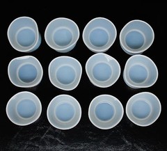 DENTAL LAB FLEXIBLE SILICONE DAPPEN DISH MIXING BOWL CUP 30ml LARGE 12pc Per Box
