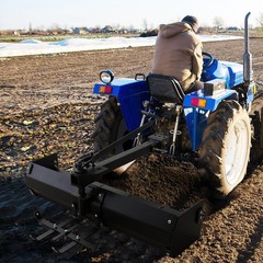 42″ Tow Behind Box Scraper Lawn Tractor Attachment w/ Steel Box Blade Hitch Tow