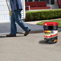 NEW Durable 4.75 Gal. Ultra Shield Driveway Filler Sealer Non-Skid Repair