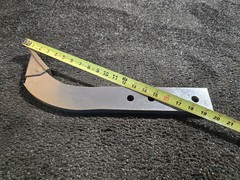 Box Blade 19.5-inch Ripper Shank 4 Hole Box Scraper Shank, Gray