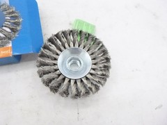 Walter 4″ x 5/8″-11 Knot-Twisted Wire Wheel Saucer Brush 20,000 RPM 13-H 414