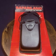 Safariland Swivel Radio Carrier 762-5-2 Plain Black Leather 1.65″x 2.25″x 3.50″