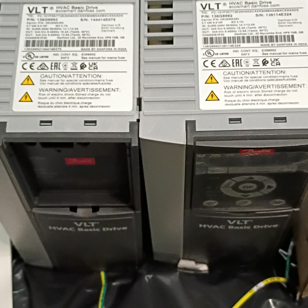 (2) Danfoss VLT HVAC Basic Drive FC 101 VFD 3.7kW 5HP 380-480V IP20 136G8992