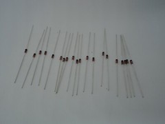 20 Pcs Pack Lot 1N4148 DO-35 High Speed Nano Micro Switching Signal Glass Diode