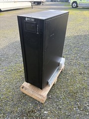 20 kVA 20 kW 3 Phase Power Conditioner Voltage Regulator & Battery Backup UPS