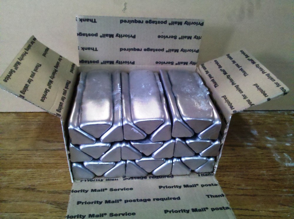 ALUMINUM INGOTS…….. 42+ lbs per box Casting alloy Near 356