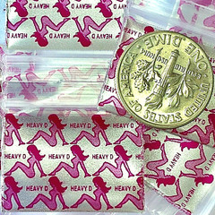 BaggiesSince1987 – 1034 Design Zip Bags 1000PCS Metallic 25 DSN MIX, READ DETAIL