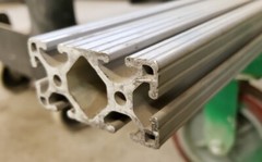 80/20 T-SLOT 1530-LITE ALUMINUM EXTRUSION 1.5″ X 3″ 6-OPEN SLOTS, 19″ LOT OF 2