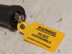 Vektek 10-1018-04 accumulator, 1500 PSI nitrogen precharged as shown