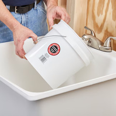 United Solutions 2-gallon BPA-Free Food-Grade Plastic White General bucket