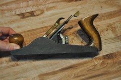 Vintage NO NAME Smoothing Bench Plane (Looks Like a Stanley #4) Exactly as shown