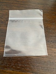 100 Clear Small Zip Seal Top Lock 2″X2″ Plastic bags for jewelry,etc.
