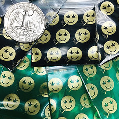 BaggiesSince1987 – 1515 Design Zip Bags 1000PCS METALLIC 50 DSN MIX, READ DETAIL