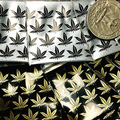BaggiesSince1987 – 1515 Design Zip Bags 100PCS “WEEDS LEAF” in Gold, READ DETAIL
