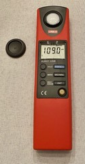 UNI-T 5URG1 USB Luminometer 20-20000 Lux Lumen Light Meter Photometer
