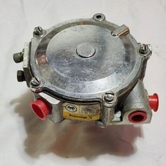 Beam Products Model 60 Propane Regulator, New Old Stock as Shown
