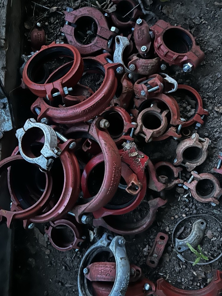 VICTAULIC 6″ AND VARIOUS OTHER SIZES QUICKVIC RIGID COUPLINGS W EPMD GASKET 107N