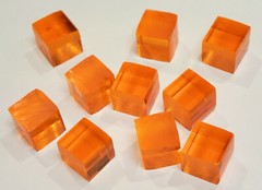 10 PCs 1” x 1″ x 1″ SQUARE CLEAR AMBER ACRYLIC Plexiglass ROD CUBES PEGS 1 Inch